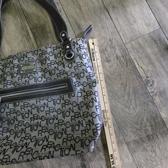 Kenneth Cole Reaction Black and Gray Tote Bag - Picture 11 of 12